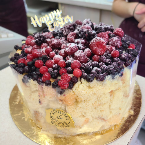 Picture of Limoncello Cake with Wild Berries